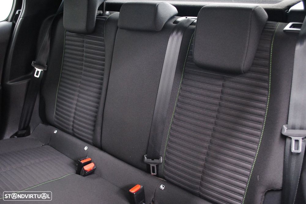 Peugeot 208 1.2 PureTech Active Pack - 30