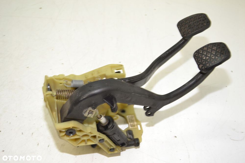 BMW E60 PEDAŁ HAMULCA SPRZĘGŁA 6769220 - 3