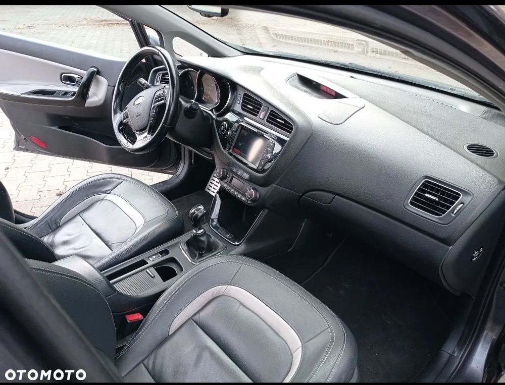 Kia Ceed Cee'd 1.6 Crdi XL - 16