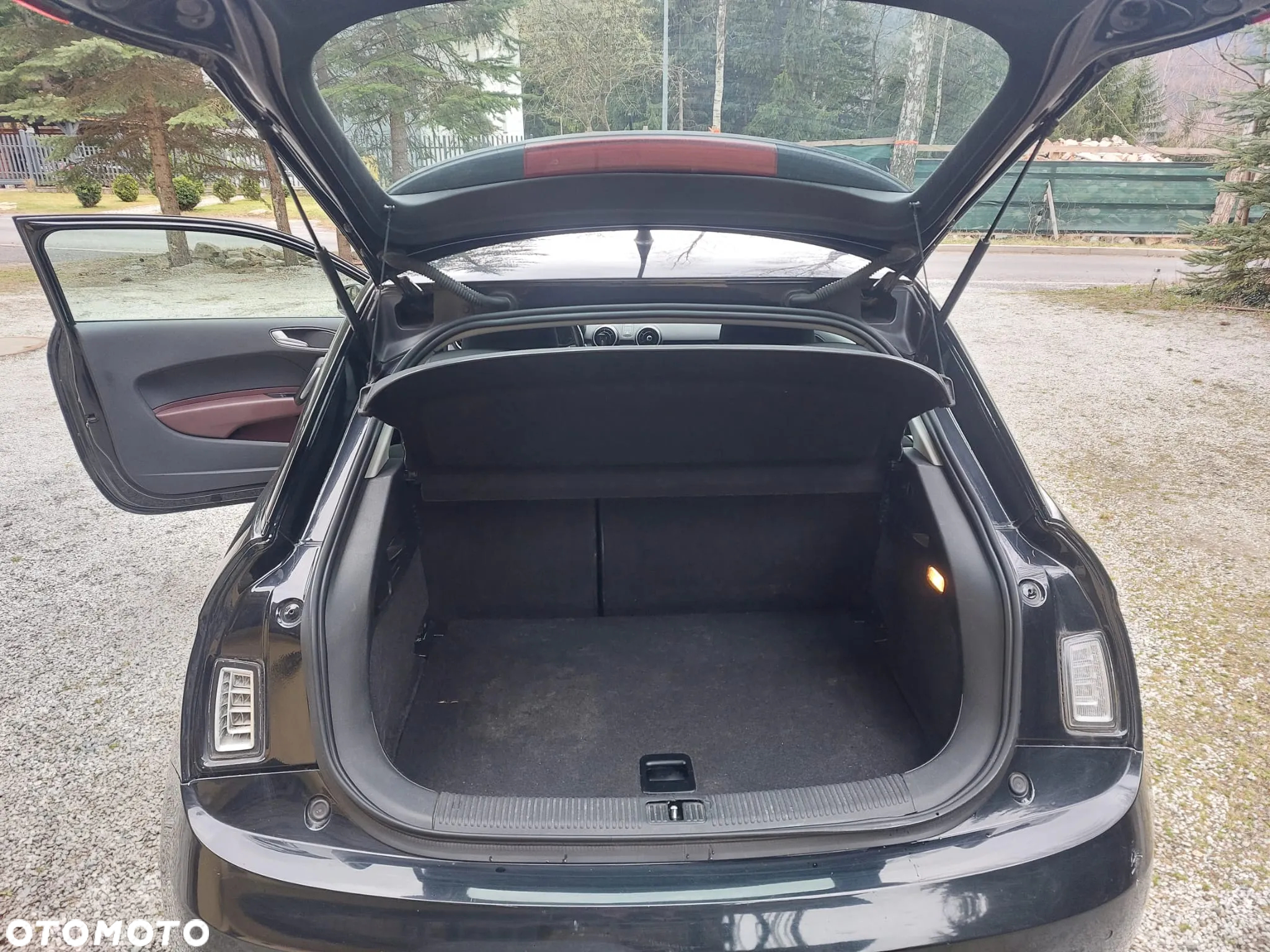 Audi A1 2.0 TDI Ambition - 4