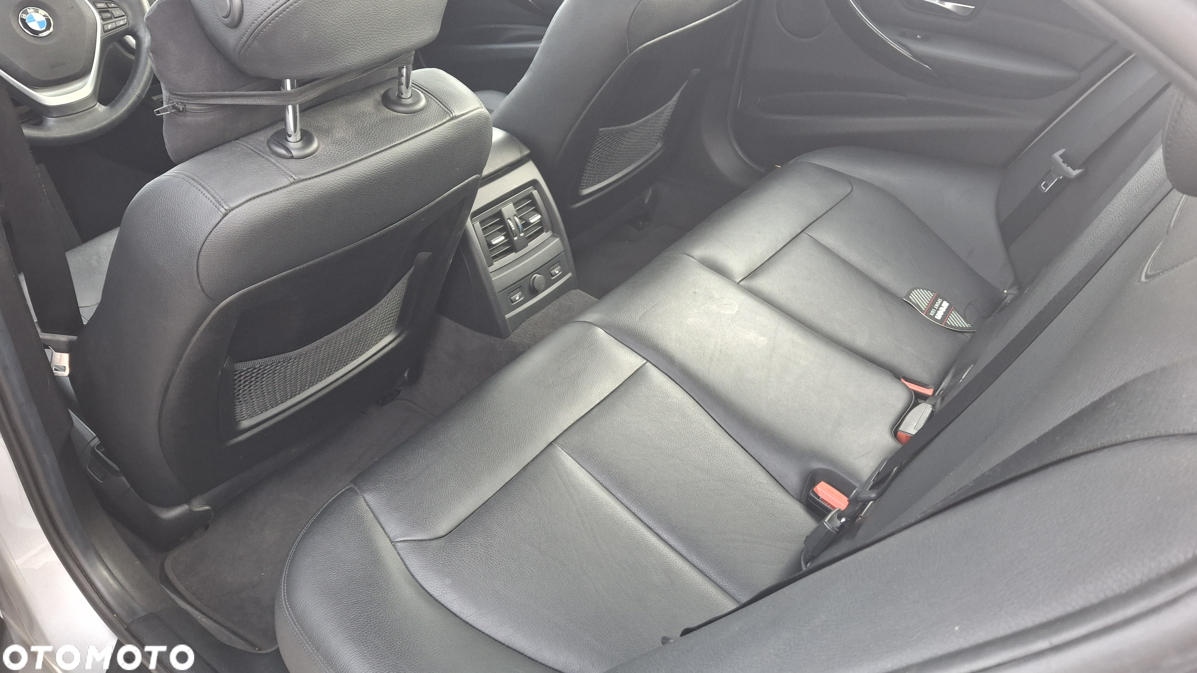 BMW Seria 3 - 11