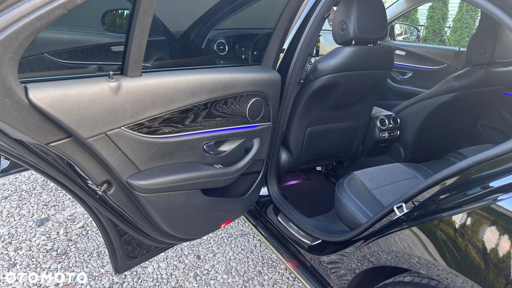 Mercedes-Benz Klasa E 350 BlueTEC 9G-TRONIC - 20