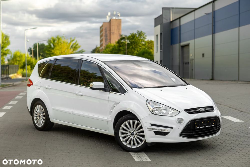 Ford S-Max - 9