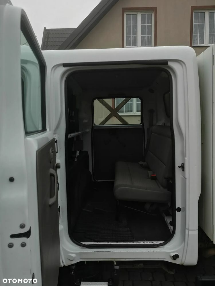 Renault Maxity 2.5dXi 140 - 14