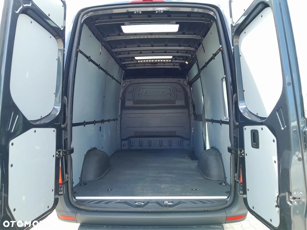 Mercedes-Benz Sprinter 317 - 17