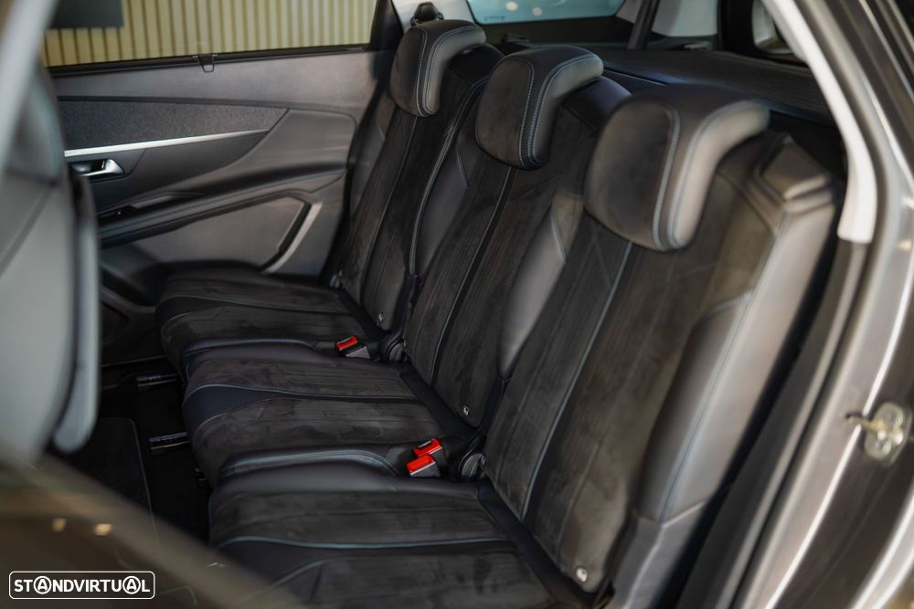 Peugeot 5008 BlueHDI 130 EAT8 Allure - 27