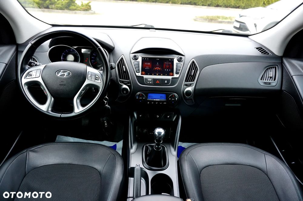 Hyundai ix35 1.6 GDI Premium 2WD - 24