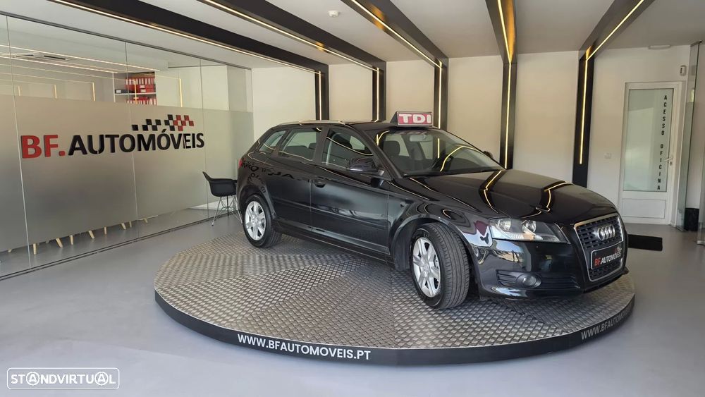 Audi A3 Sportback 2.0 TDi Attraction Business Line - 6