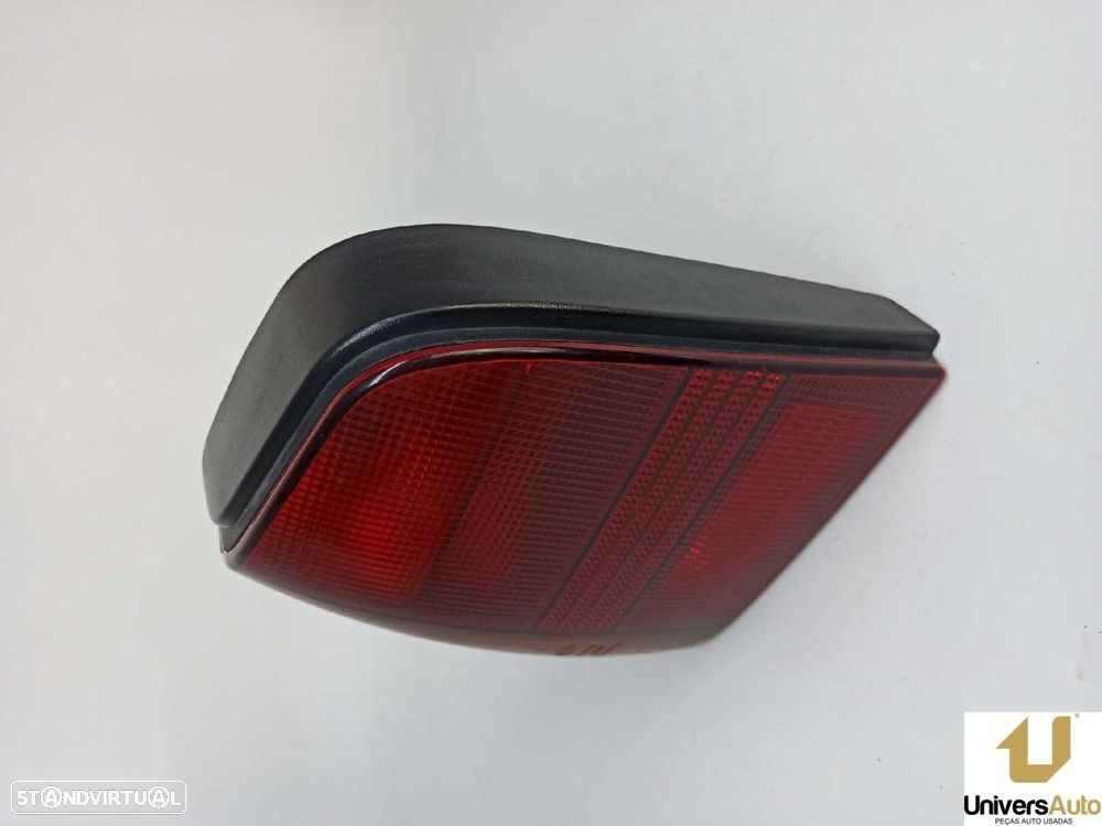 FAROLIM TRASEIRO ESQUERDO VOLKSWAGEN POLO BERLINA (6N1) BáSICO - 2