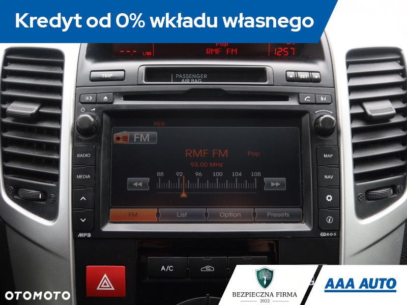 Kia Venga - 13
