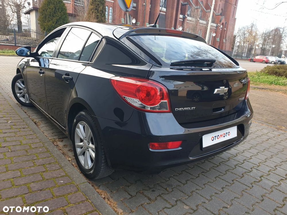 Chevrolet Cruze 1.4T LTZ - 17