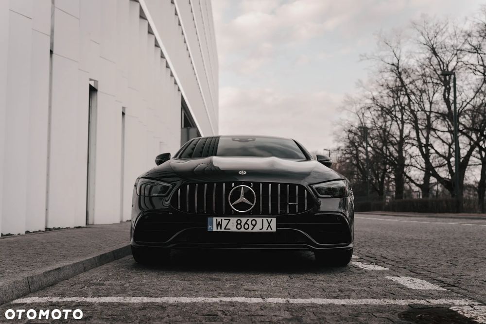 Mercedes-Benz AMG GT 53 4Matic+ 4D Speedshift TCT 9G - 37
