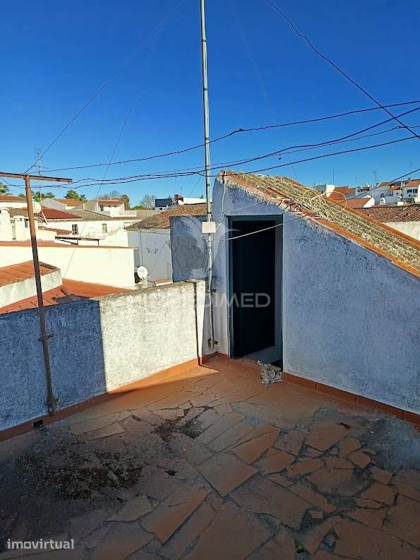 Moradia de 1.º e 2.º Andar com Terraço e Varandas | Campo Maior - Grande imagem: 5/40