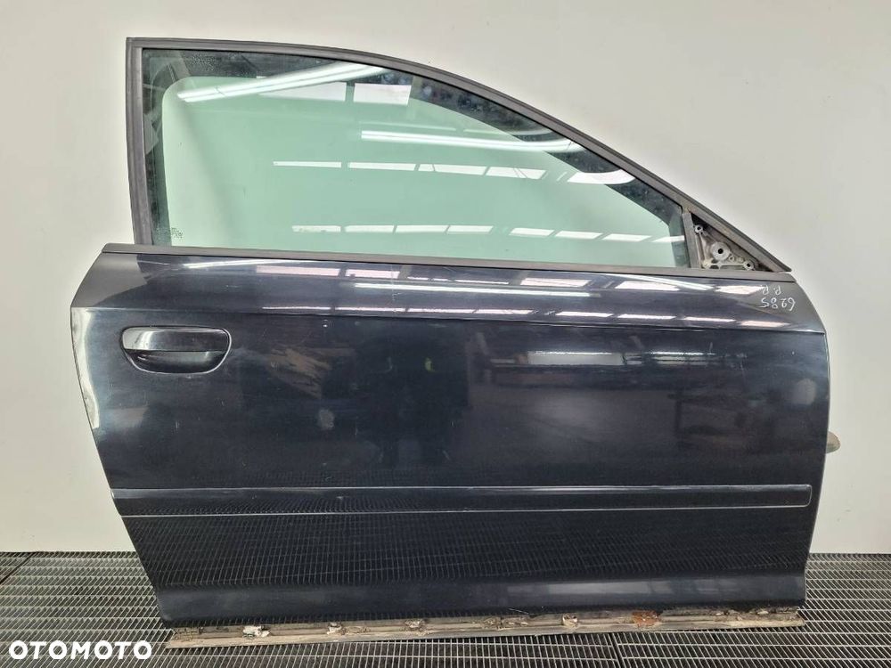 DRZWI PRZÓD PRZEDNIE PRAWE AUDI A3 8P 3D KOMPLETNE - 1