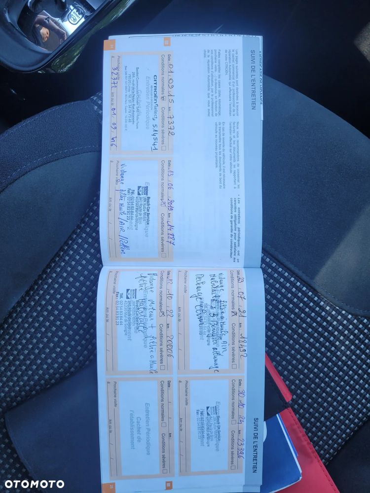 Citroën C3 1.2 PureTech Exclusive ETG - 26