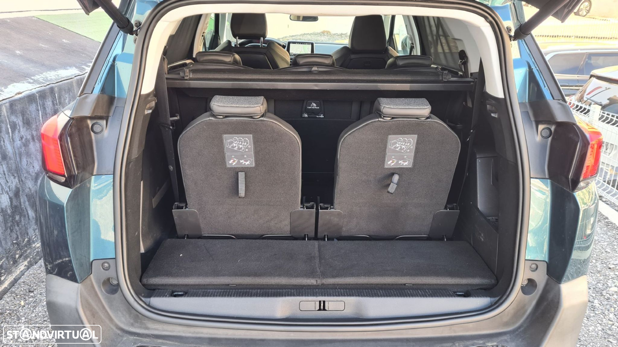 Peugeot 5008 1.6 BlueHDi Allure EAT6 J18 - 53