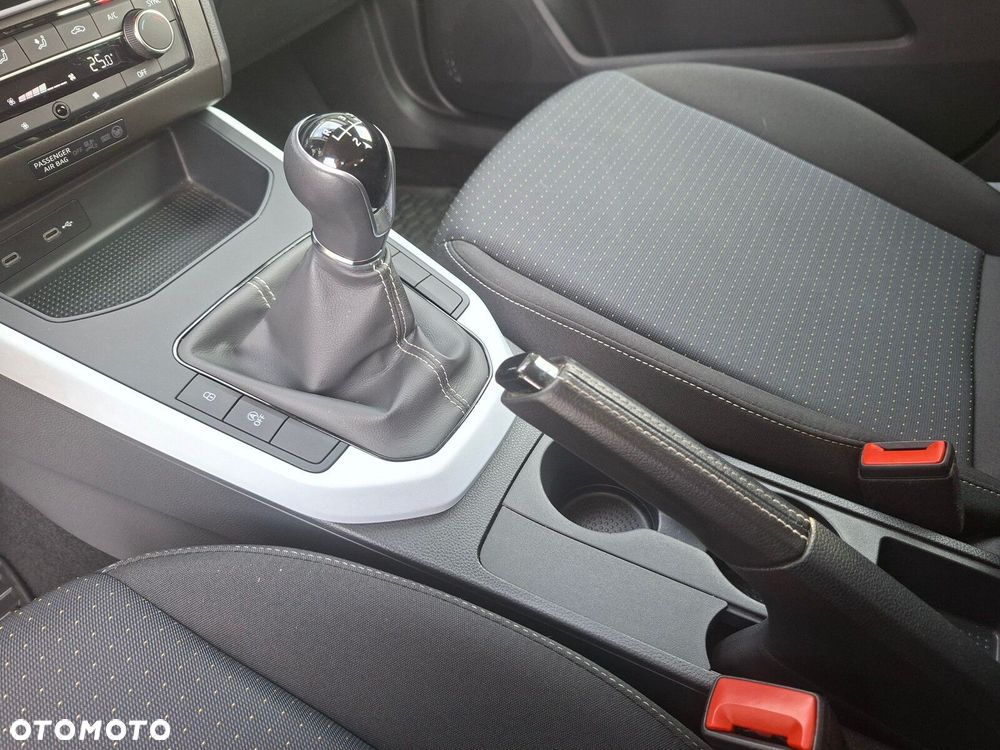Seat Arona - 17