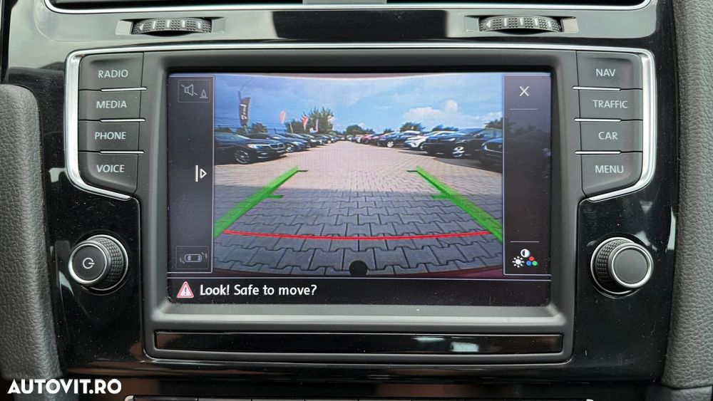Volkswagen Golf 2.0 TDI (BlueMotion Technology) DSG Highline - 16