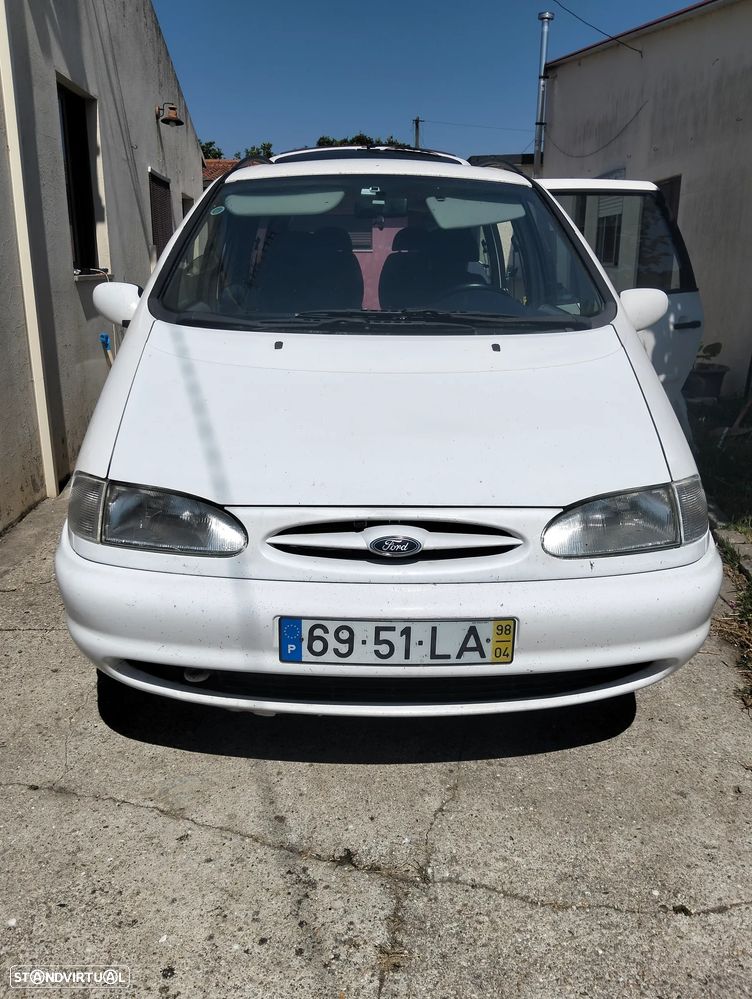 Ford Galaxy - 17