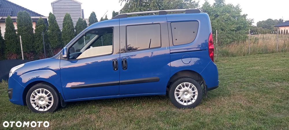 Opel Combo 1.6 CDTI Cosmo Easytronic - 18
