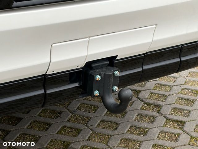 MAN LION`S COACH L R08 - 7