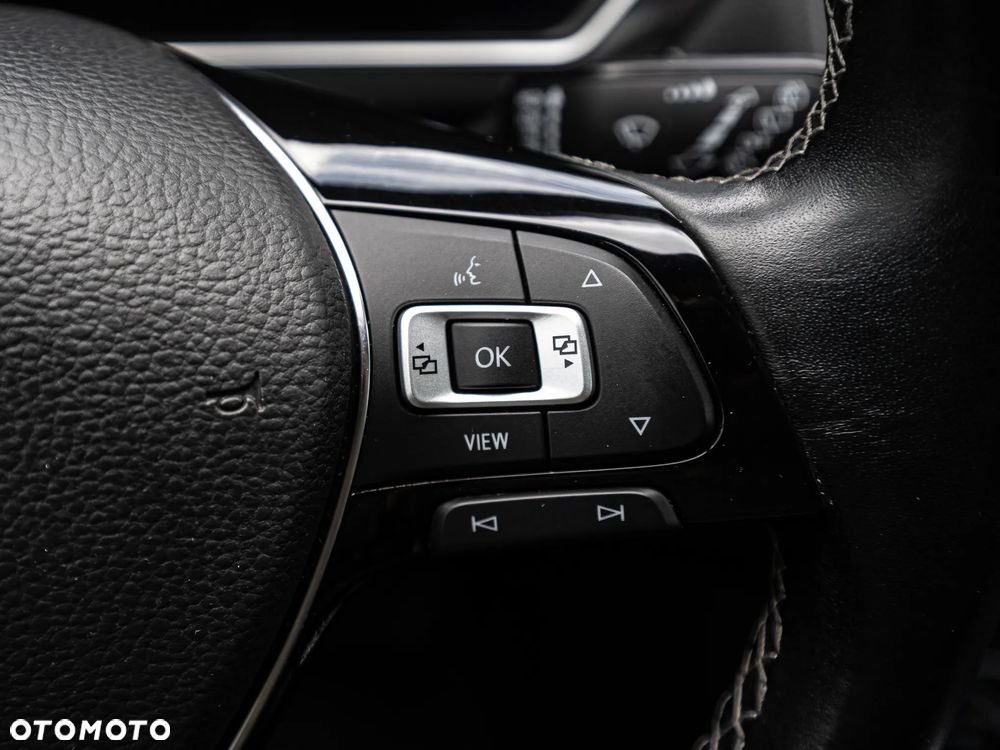 Volkswagen Tiguan 2,0 TSI OPF 4Motion DSG R-Line - 19