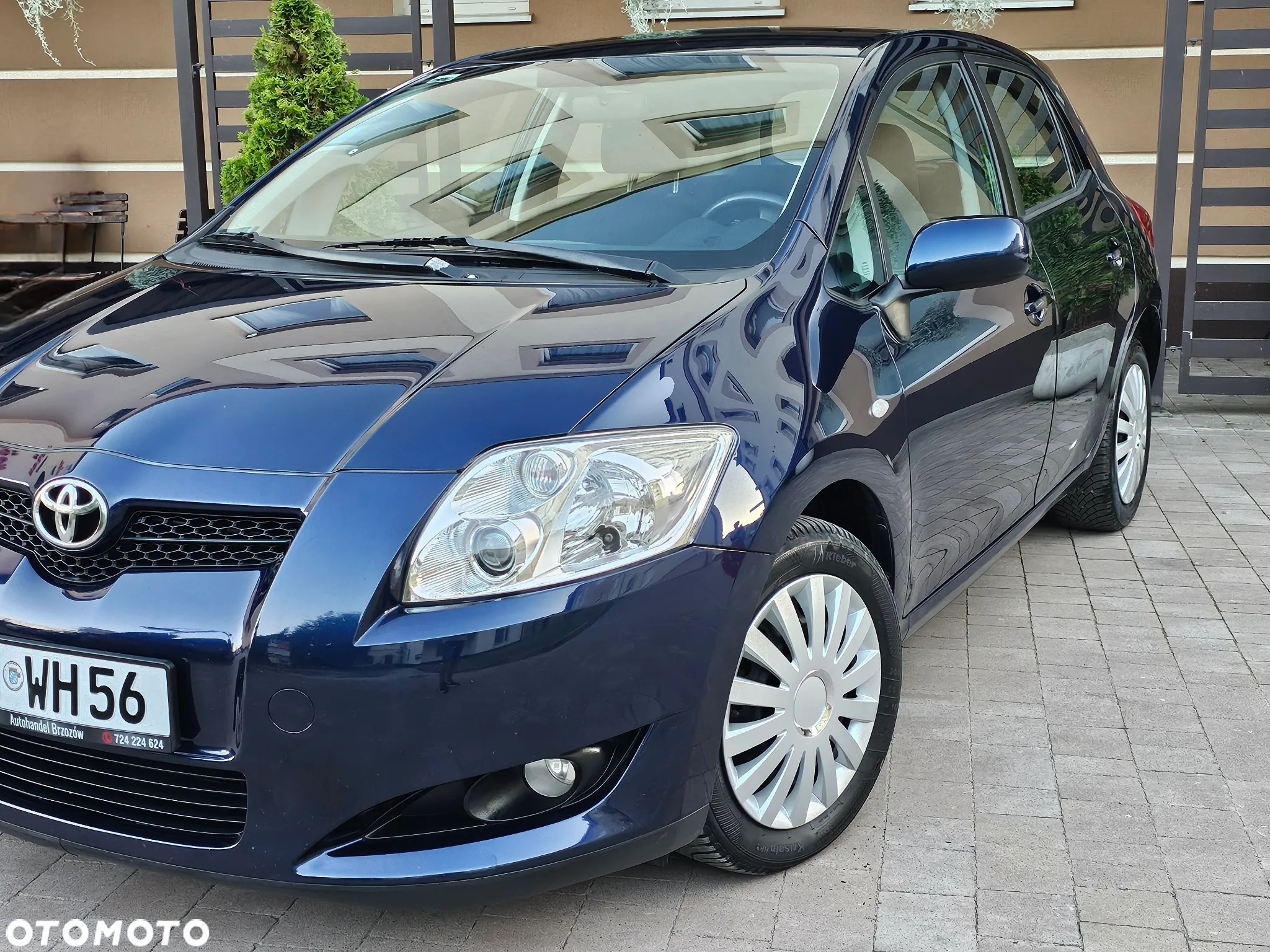 Toyota Auris 1.6 VVT-i Sol - 17
