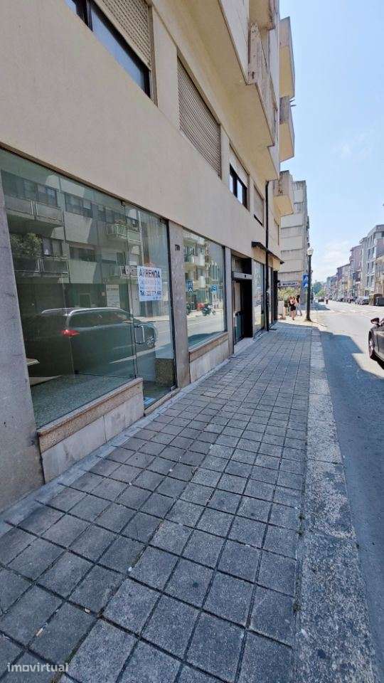 Loja de Rua c/60m2 / Rua Santos Pousada / Porto - Grande imagem: 3/12