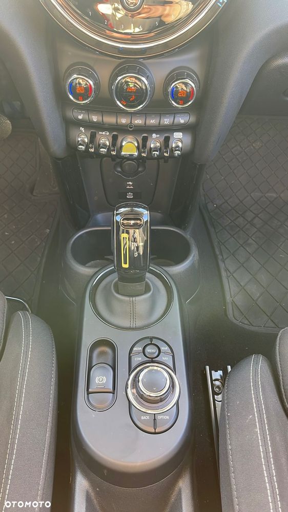 MINI Cooper SE Yours Trim - 14