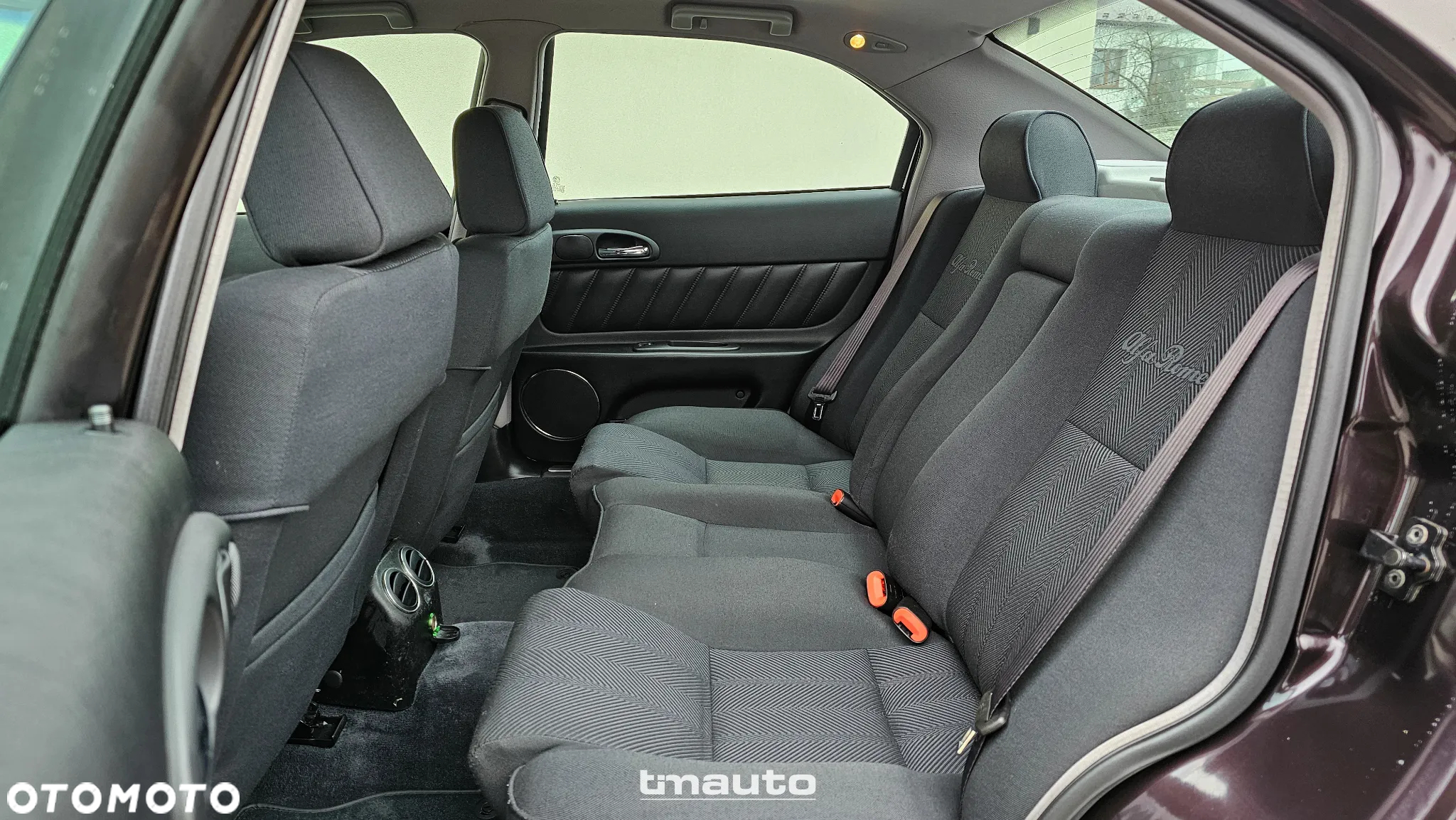 Alfa Romeo 166 2.0 TSpark 16V - 33