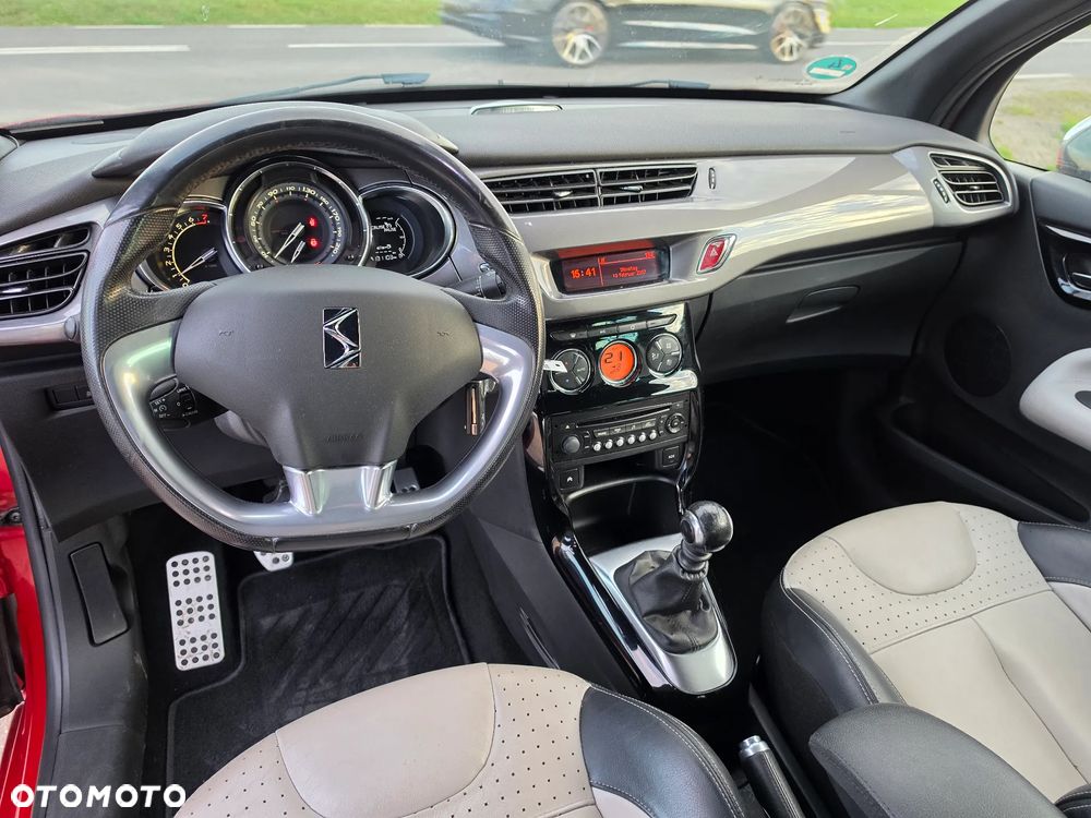 Citroën DS3 1.6 THP SportChic - 11
