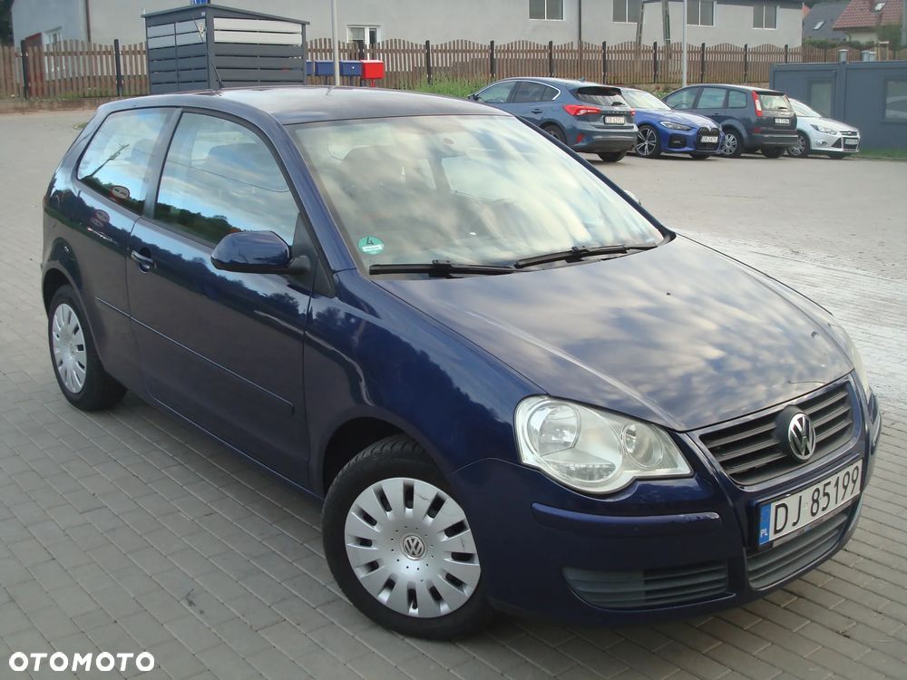 Volkswagen Polo 1.4 16V Trendline - 8