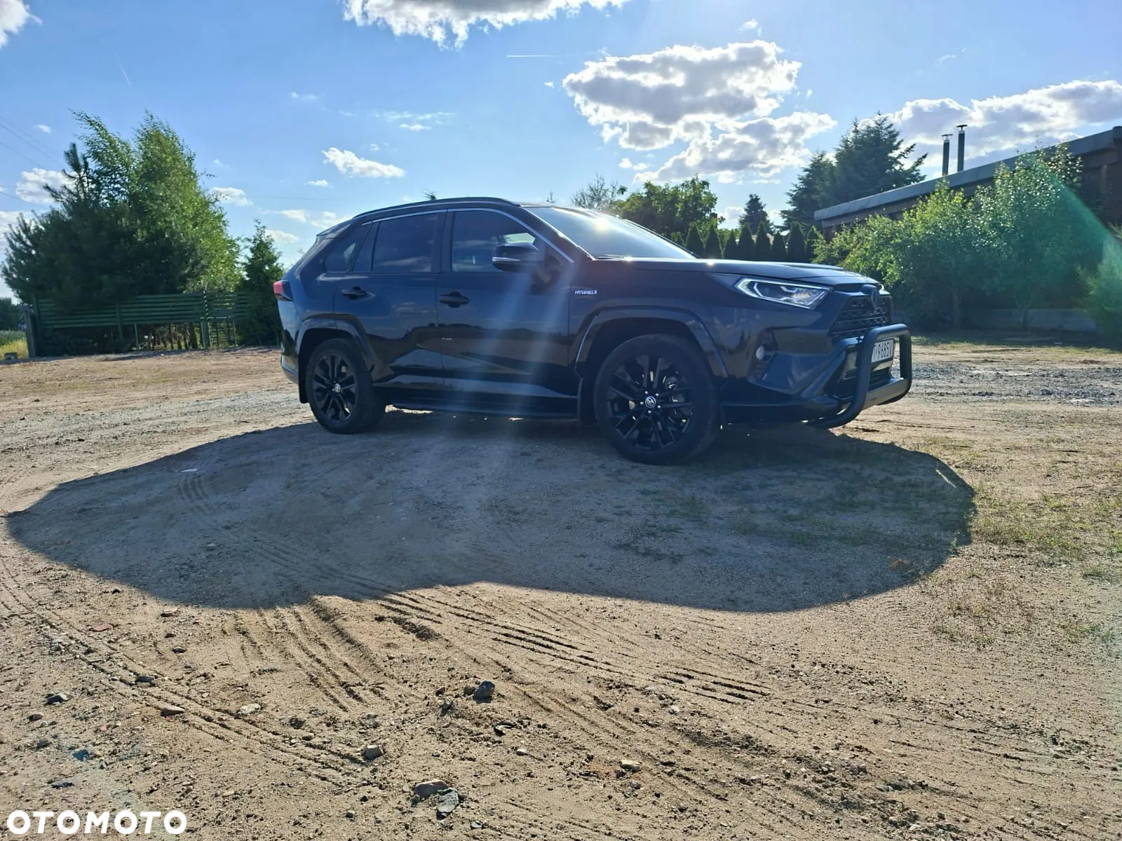 Toyota RAV4 2.5 Hybrid Black Edition by JBL 4x4 - 3