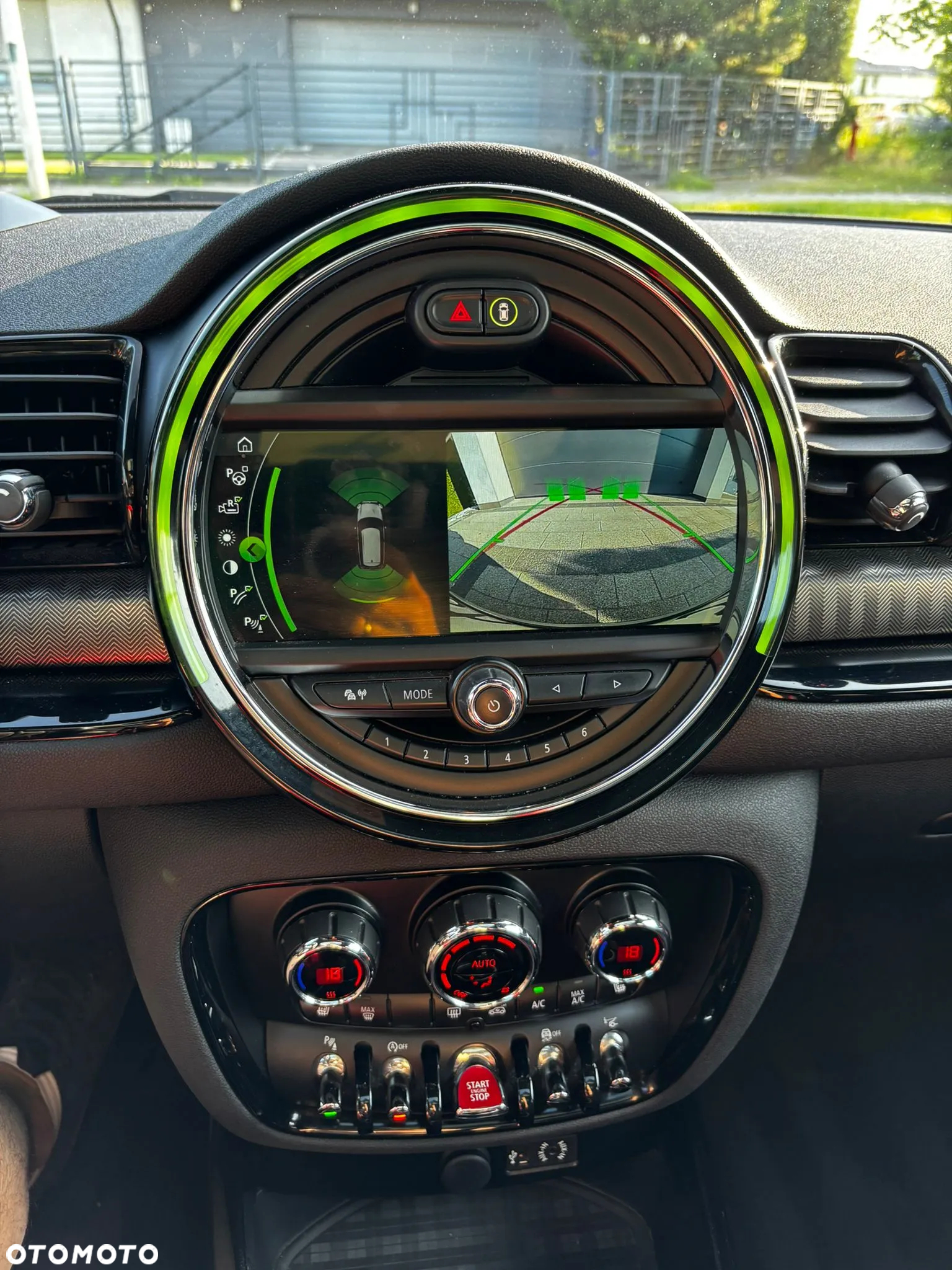 MINI John Cooper Works - 16