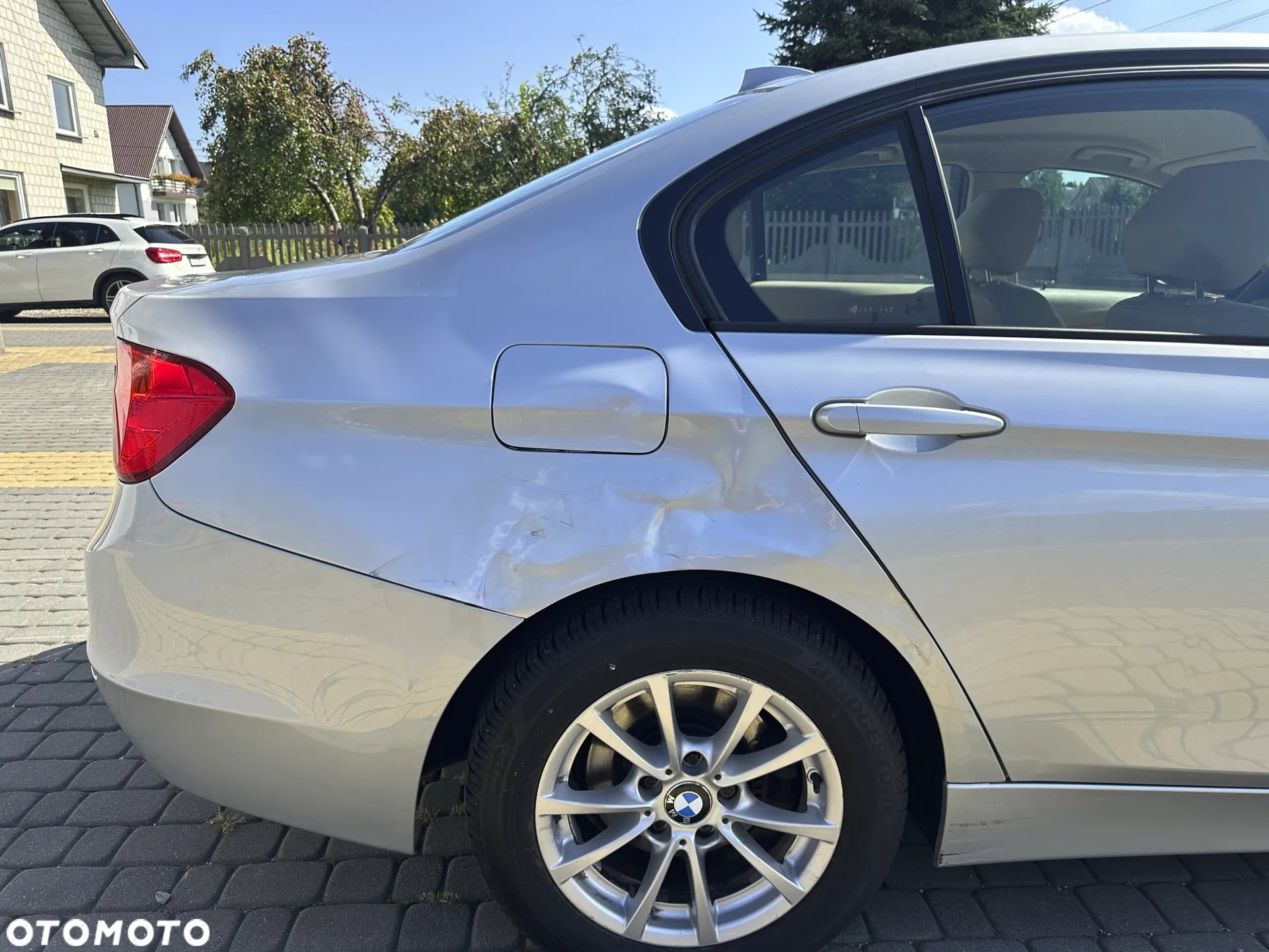 BMW Seria 3 318d Luxury Line - 12