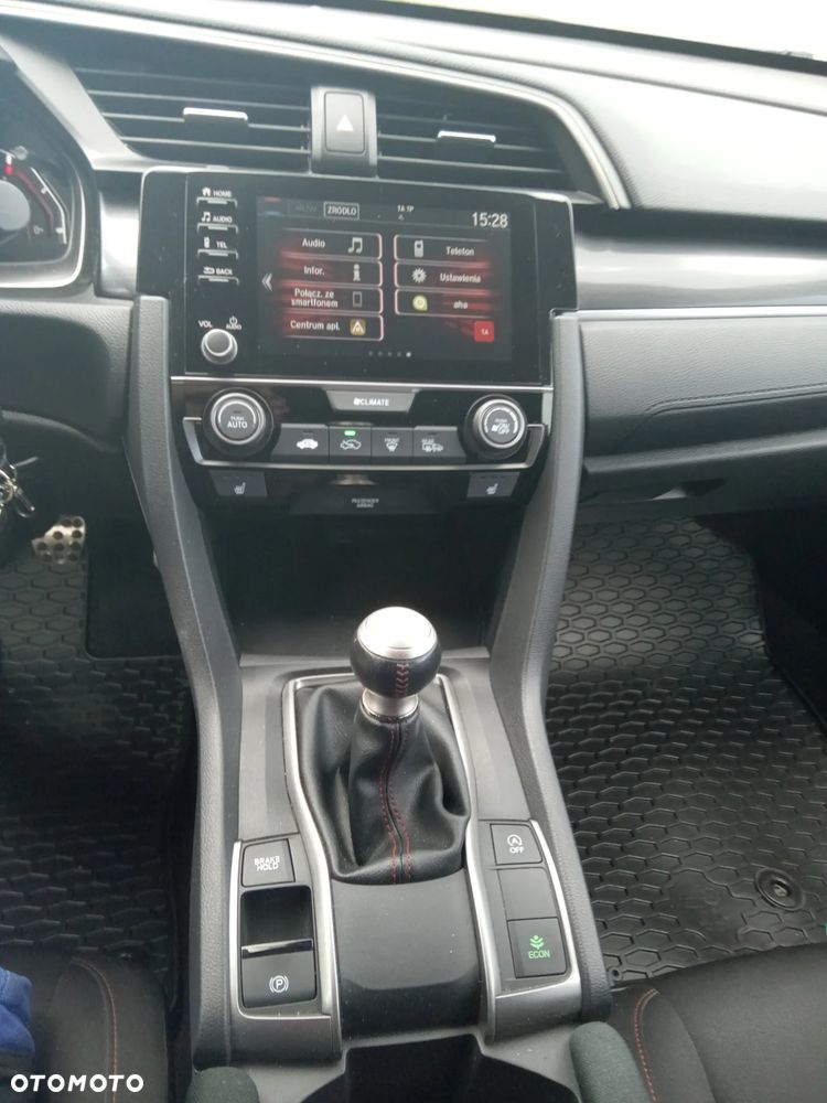 Honda Civic 1.0 T Comfort Sport Line - 34