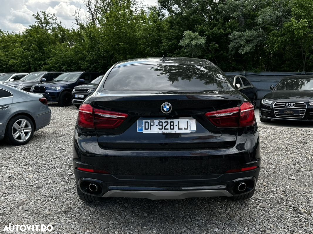 BMW X6 xDrive30d - 33