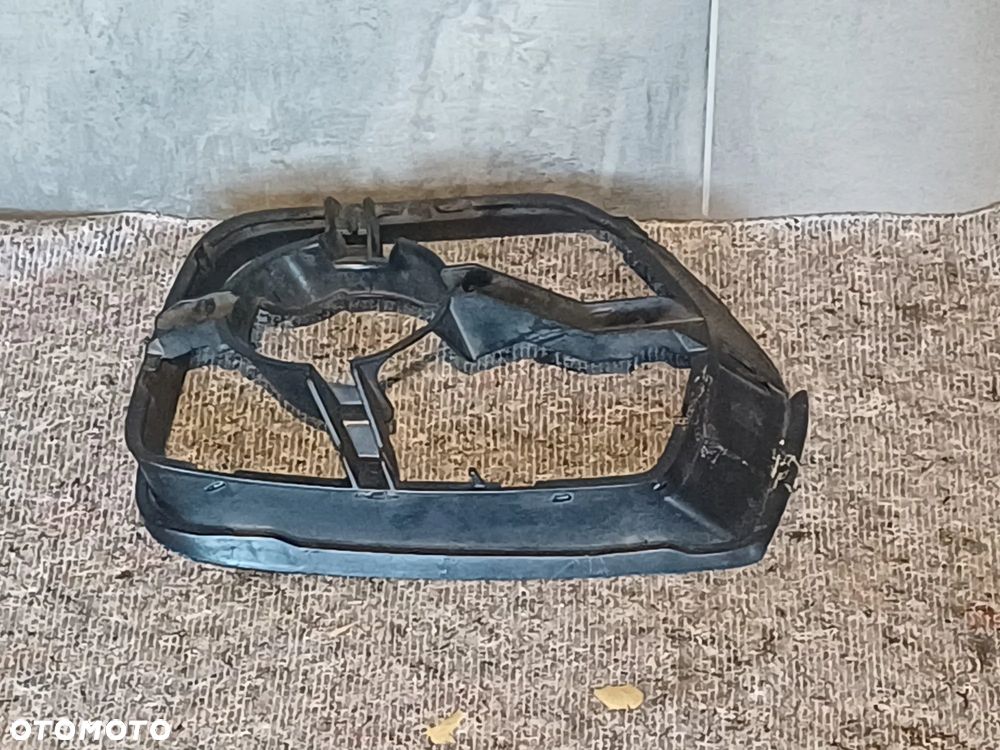 NR 90 Uchwyt, mocowanie halogenu zderzaka przód BMW X6 E71 7181010 7181009 - 7