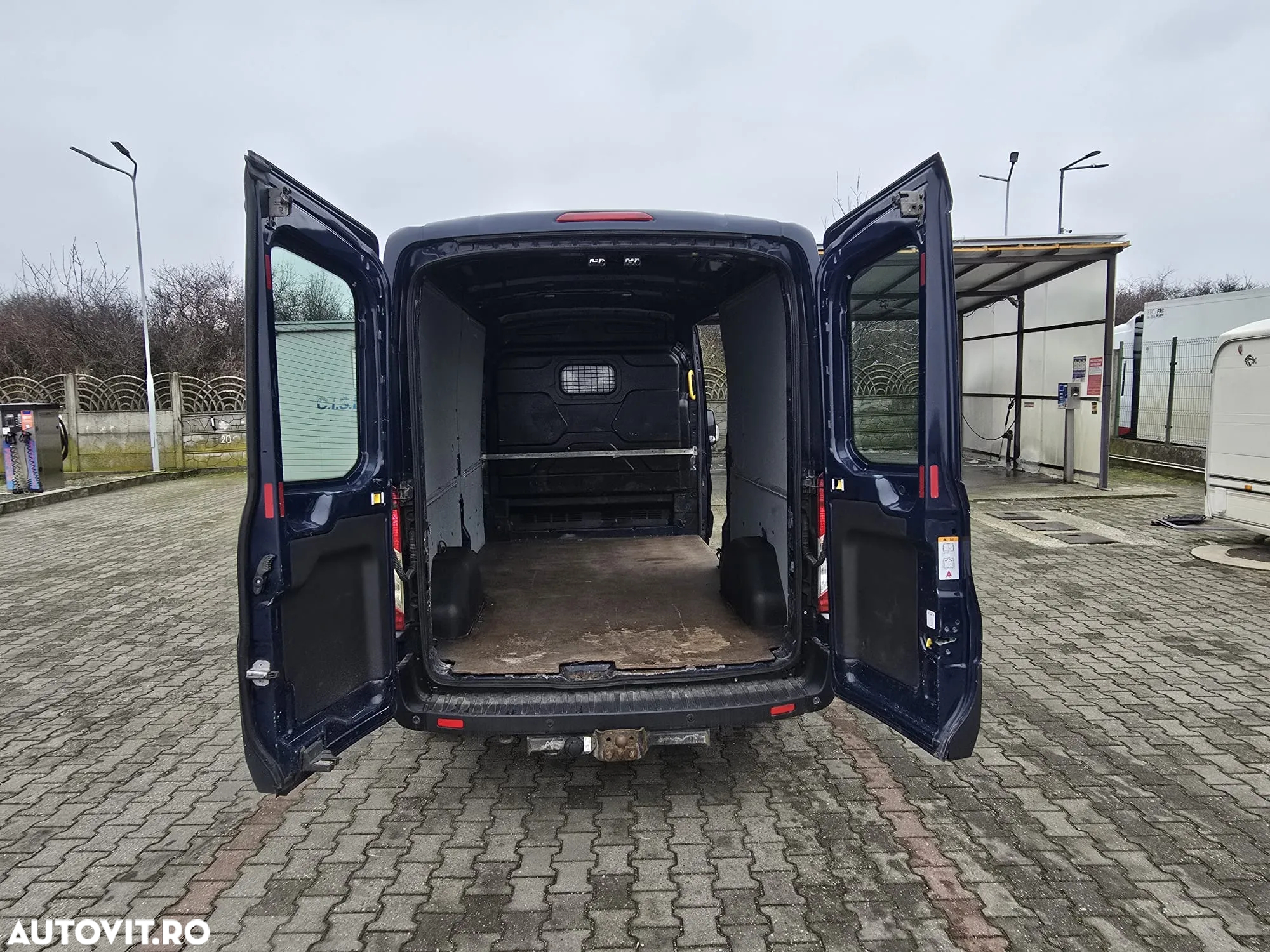 Ford TRANSIT - 12