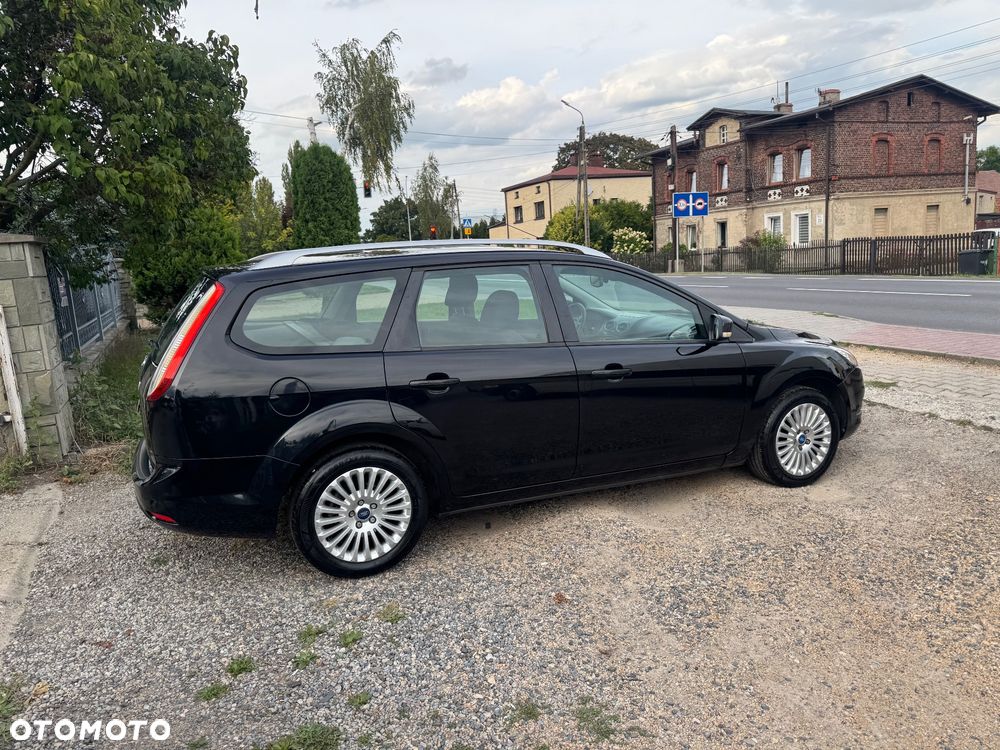 Ford Focus 1.6 16V Titanium - 4