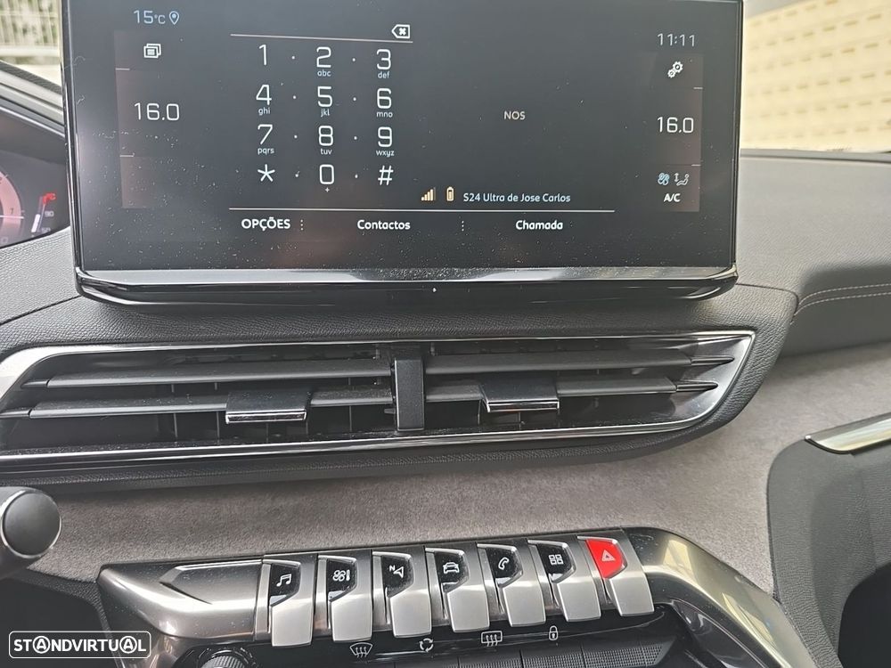 Peugeot 3008 1.5 BlueHDi GT EAT8 - 11