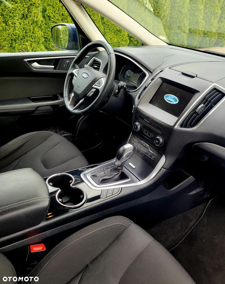 Ford S-Max 2.0 TDCi Titanium PowerShift - 8