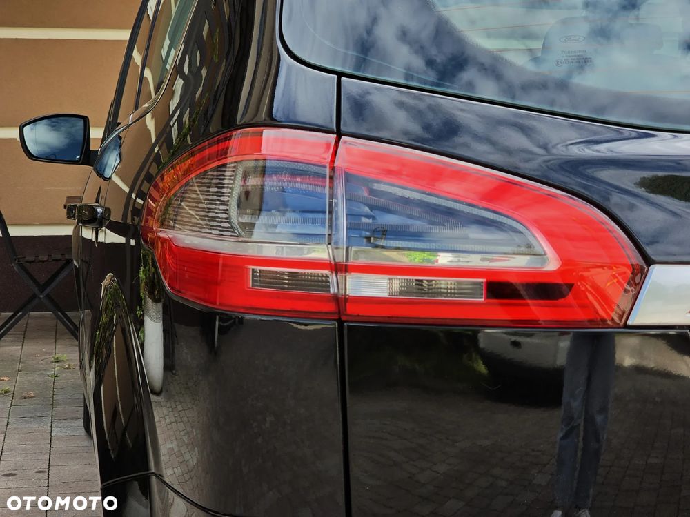 Ford S-Max 2.0 TDCi DPF Titanium - 36
