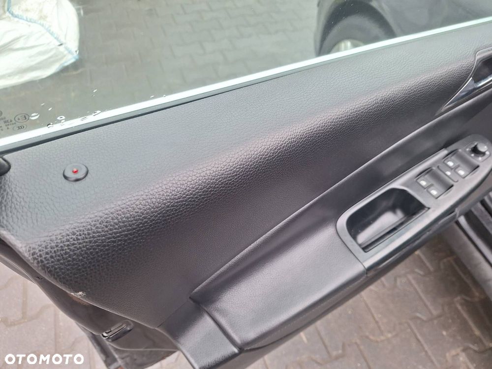 BOCZEK BOCZKI DRZWI KOMPLET VOLKSWAGEN PASSAT B6 SEDAN - 9