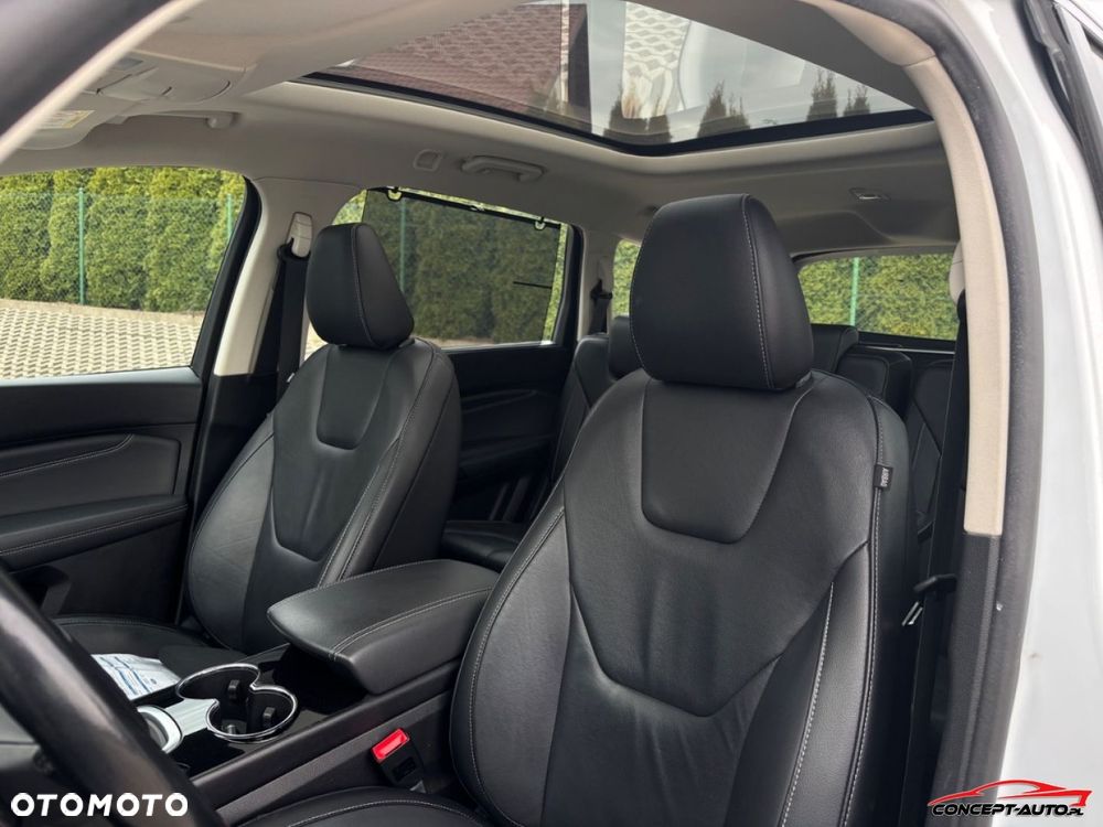 Ford S-Max - 22
