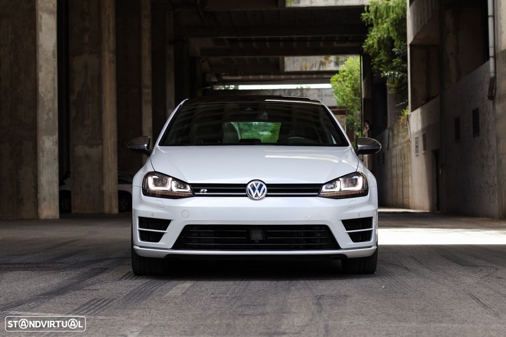 VW Golf 2.0 TSI R DSG - 1