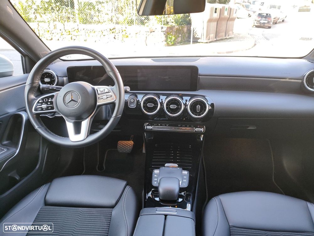 Mercedes-Benz A 180 d Progressive Aut. - 12