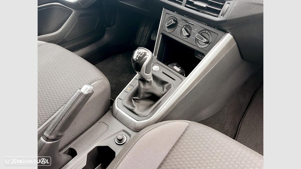 VW Taigo 1.0 TSI Urban - 22