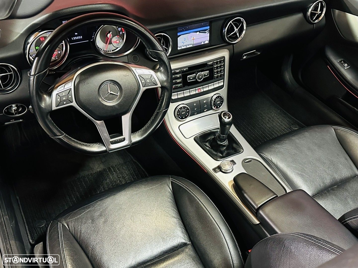 Mercedes-Benz SLK 200 (BlueEFFICIENCY) - 12