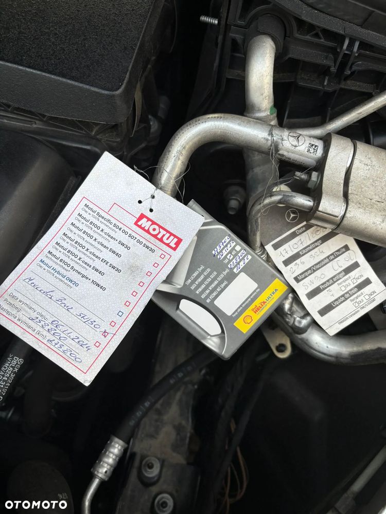 Mercedes-Benz Klasa E 220 d 9G-TRONIC AMG Line - 40